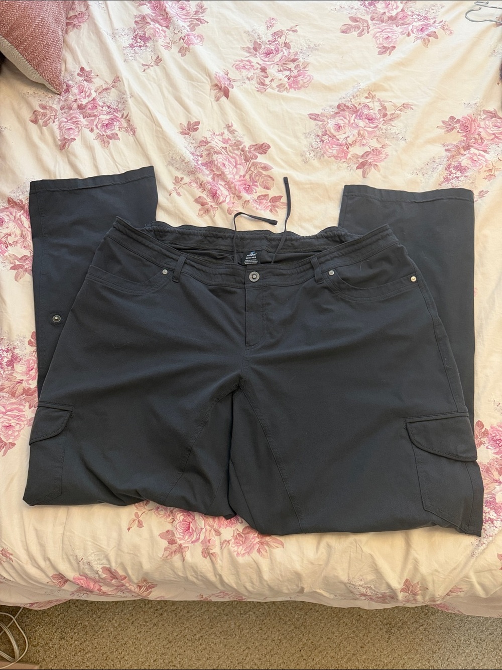 Kuhl Roll Tab hiking Pants 20W Charcoal